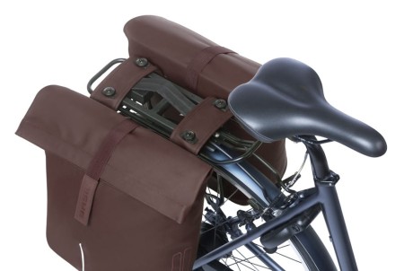 Sakwa miejska podwójna BASIL CITY DOUBLE PANNIER BAG MIK 28-32L, MIK System (ready to go), roasted brown