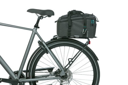 Torba na bagażnik BASIL DISCOVERY 365D TRUNKBAG MIK M 9L, MIK System (ready to go) wodoodporna black melee - rove.pl