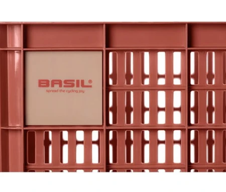 Kosz na kierownicę/bagażnik BASIL BICYCLE CRATE M, 29.5L, recycled synthetic, terra red (NEW) - rove.pl