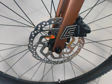 Rower Merida SILEX 4000 2025 tarcza