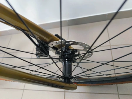 Rower Bianchi Impulso COMP piasta