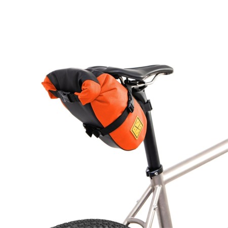 Torba podsiodłowa Restrap Saddle Pack - 2.5L pomarańczowy - rove.pl