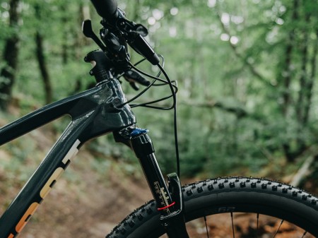 Super Hero Carbon 29