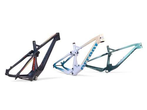 Przejdź do produktu Rama MTB 29" Super Hero Carbon L, jungle green, boost 148x12mm