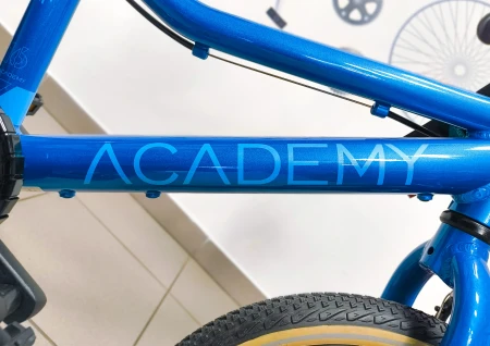 Rowerek dziecięcy Academy Grade 3.16 rama