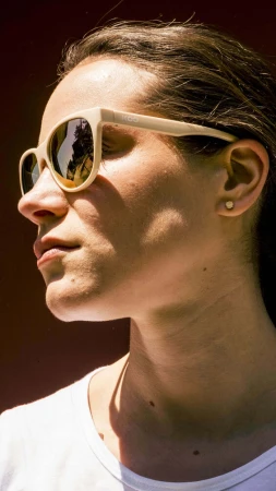 Okulary Koo Cosmo Blush, Super Pink Lenses - rove.pl