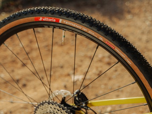 Przejdź do produktu Opona gravel Terreno T60 (mixed) G2.0 700x45C, czarna, TLR, Gravel Endurance