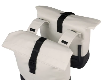 Sakwa podwójna BASIL COVE DOUBLE PANNIER BAG 28-32L, Universal Bridge System, off-white/black (NEW 2026) - rove.pl