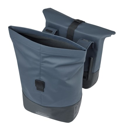 Sakwa podwójna BASIL COVE DOUBLE PANNIER BAG 28-32L, Universal Bridge System, navy/black (NEW 2026) - rove.pl
