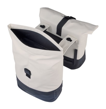 Sakwa podwójna BASIL COVE DOUBLE PANNIER BAG 28-32L, MIK System (ready to go), off-white/black (NEW 2026) - rove.pl