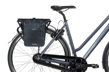 Sakwa pojedyncza BASIL RIVO M SINGLE PANNIER BAG 12-15L, MIK Hooks, wodoodporna, black (NEW 2026) - rove.pl