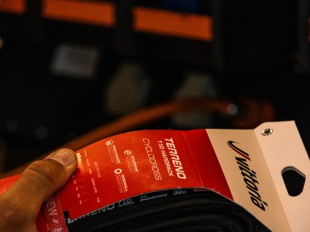 Terreno T10 Hardpack Gravel Sport