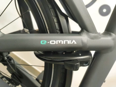 Rower Elektryczny Bianchi e-Omnia C Type DEORE 10SP Metal Grey YSBE1