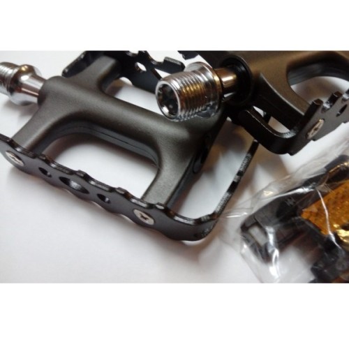 Przejdź do produktu Pedały MTB ZERAY aluminium czarne