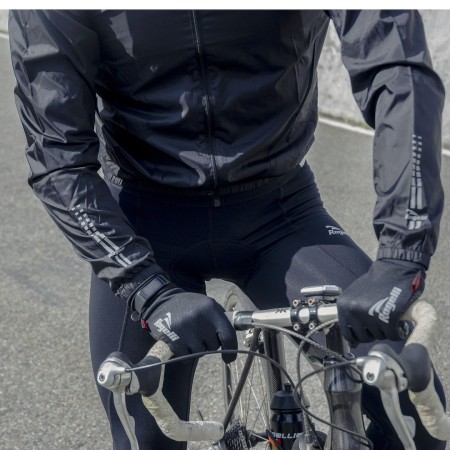 Rogelli kurtka przeciwwietrzna CORE czarna M - rove.pl