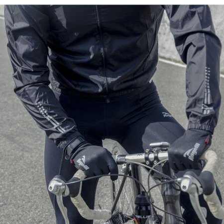 Rogelli kurtka przeciwwietrzna CORE czarna 4XL - rove.pl