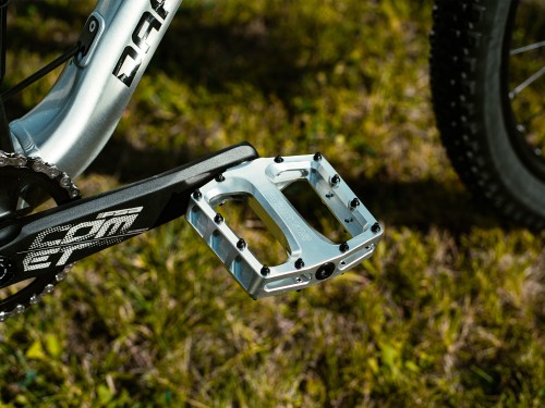 Przejdź do produktu Roost