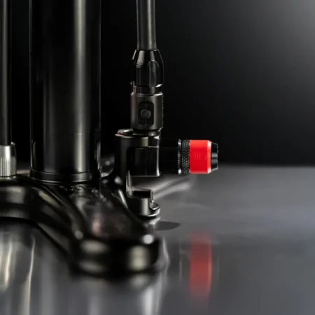 Końcówka do pompki Lezyne CLIK Chuck — adapter do zaworów CLIK, czarna
