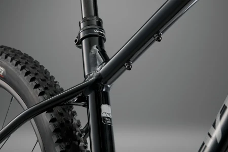 Rower WHYTE Secta RS Gloss black with silver