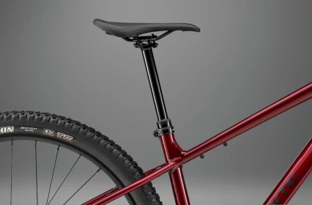 Rower WHYTE Secta RS Ruby red with black