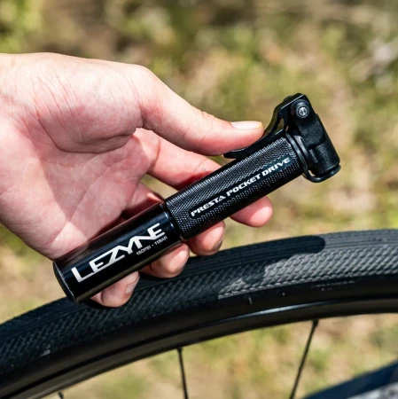 Pompka LEZYNE PUMP PRESTA POCKET DRIVE BLACK / GOLD