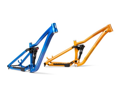 Przejdź do produktu Rama Rocbird Junior, bez dampera, pod damper 185x55mm, koła 26"/24", Prism Blue/Light Blue połysk, Small 