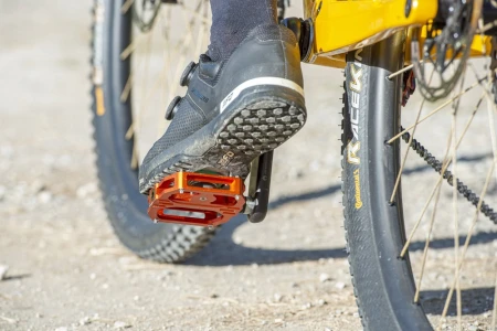 Pedały MAGPED SPORT2 GREY 150NM (Gravel, Trekking, MTB), Magnetyczne z blokami, Siła magnesu 150Nm dla rowerzystów 65-90kg, Grafitowe, Waga 440g (NEW) - rove.pl