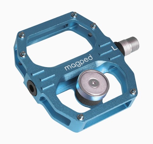 Przejdź do produktu Pedały MAGPED SPORT2 BLUE 200NM (Gravel, Trekking, MTB), Magnetyczne z blokami, Siła magnesu 200Nm dla rowerzystów >75kg, Niebieskie, Waga 458g (NEW)