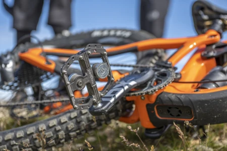 Pedały MAGPED ENDURO2 150NM (Enduro, Downhill, MTB), Magnetyczne z blokami, Siła magnesu 150Nm dla rowerzystów <80kg, Czarne, Waga 447g (NEW) - rove.pl