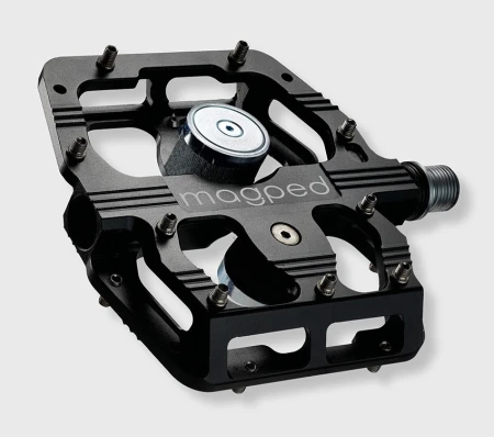 Pedały MAGPED GRAVITY 150NM (Enduro, Downhill), Magnetyczne z blokami, Siła magnesu 150Nm dla rowerzystów <80kg, Czarne, Waga 488g (NEW) - rove.pl