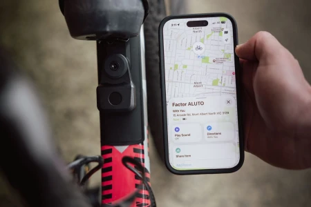 Lokalizator i alarm Quad Lock Bike Alarm & Finder - rove.pl