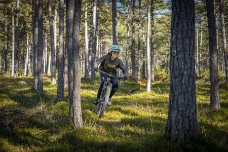 Pedały MAGPED SPORT2 ORANGE 100NM (Gravel, Trekking, MTB), Magnetyczne z blokami, Siła magnesu 100Nm dla rowerzystów <65kg, Pomarańczowe (NEW) - rove.pl