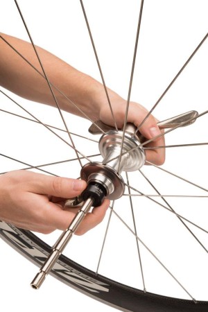 Przyrząd HBP-1 do montażu łożysk w piastach