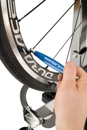 Klucz SW-14.5 do centrowania kół Shimano 4.3 oraz 3.75mm