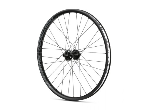Przejdź do produktu Koło Shield 26" tylne, singlespeed, 135x10mm, 32 otwory, czarne anodowane