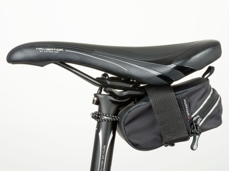 Torba podsiodłowa AUTHOR A-S381 TPN X7 czarna