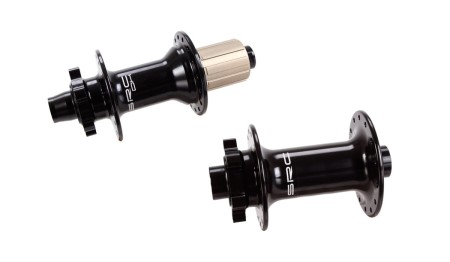 Piasta tylna SRC, 148x12mm, 32 otwory, czarna