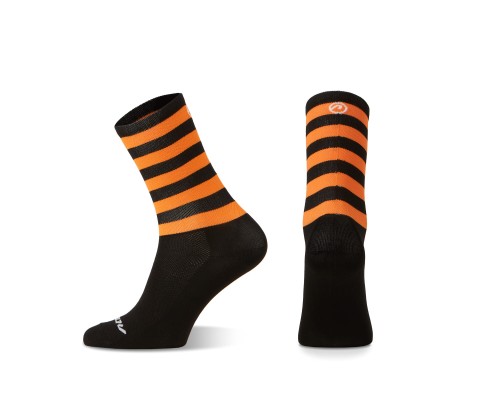 Przejdź do produktu Skarpetki kolarskie Stripe Long, czarno-pomarańczowe, S (36-38)