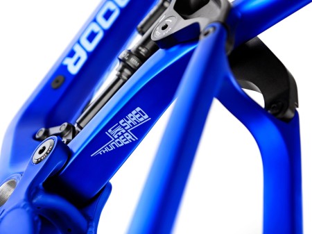 Rama Thunderbird CF, karbonowa, bez dampera, pod damper 205x65mm, Boost, Space Blue mat, Medium