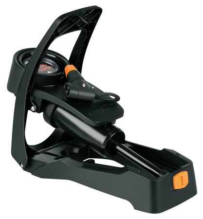 Pompka nożna AIRSTEP DIGI (multi)