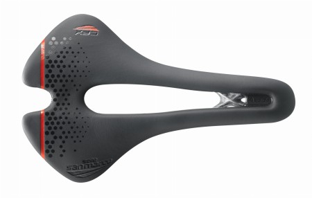Siodełko ASPIDE SHORT CARBON FX WIDE OPEN czarne