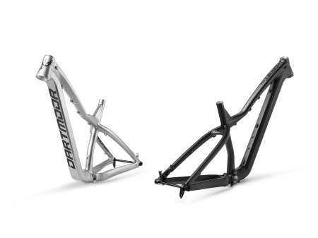 Rama Hornet Pro Dark Chrome połysk, XLarge