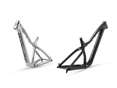 Przejdź do produktu Rama Hornet Pro Dark Chrome połysk, XLarge