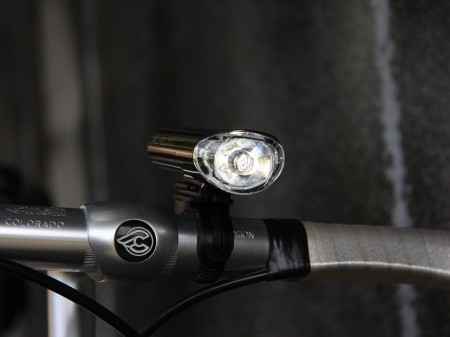 Lampa przednia Cateye HL-EL160 czarna