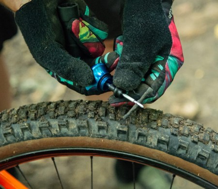 Zestaw naprawczy RTP-1 skladający się z TPT-1 oraz MTB-5