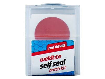 Przejdź do produktu Zestaw łatek samouszczelniających do dętek WELDTITE Self Seal Patch Kit (6x Łatka samouszczelniająca + Papier ścierny), Pudełko 20szt.