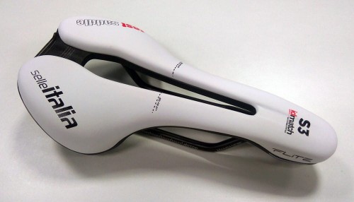 Przejdź do produktu Siodło SELLE ITALIA FLITE BOOST TM SUPERFLOW TEST S (id match S3), Manganese Rail, Soft-Tek, Testowe