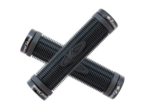 Przejdź do produktu Chwyty kierownicy LIZARDSKINS CHARGER LOCK-ON klamry czarne 130mm czarne