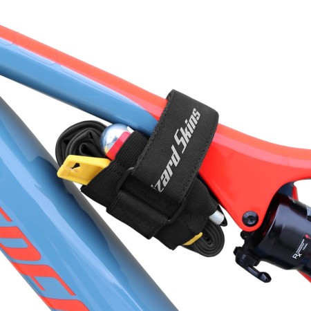 Pasek na narzędzia LIZARDSKINS UTILITY STRAP do mocowania pod siodłem i na ramie czarny - rove.pl