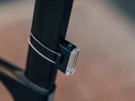 Lampka tylna MAGICSHINE SEEMEE 20 V2.0, 20 lumenów - rove.pl